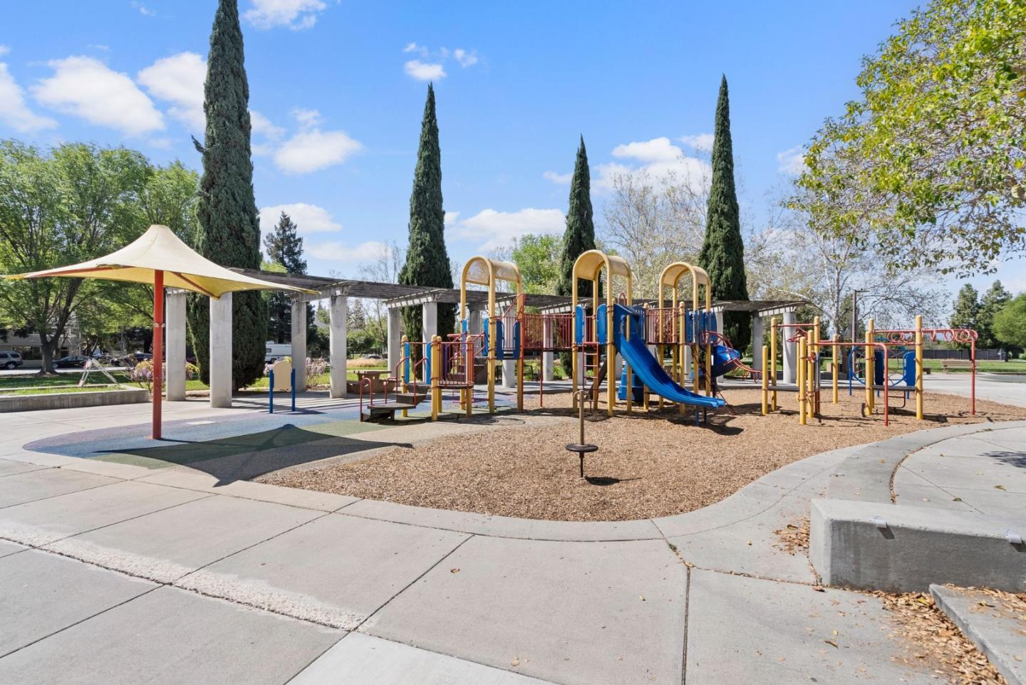 Detail Gallery Image 36 of 36 For 1795 Parkview Green Cir, San Jose,  CA 95131 - 2 Beds | 2 Baths