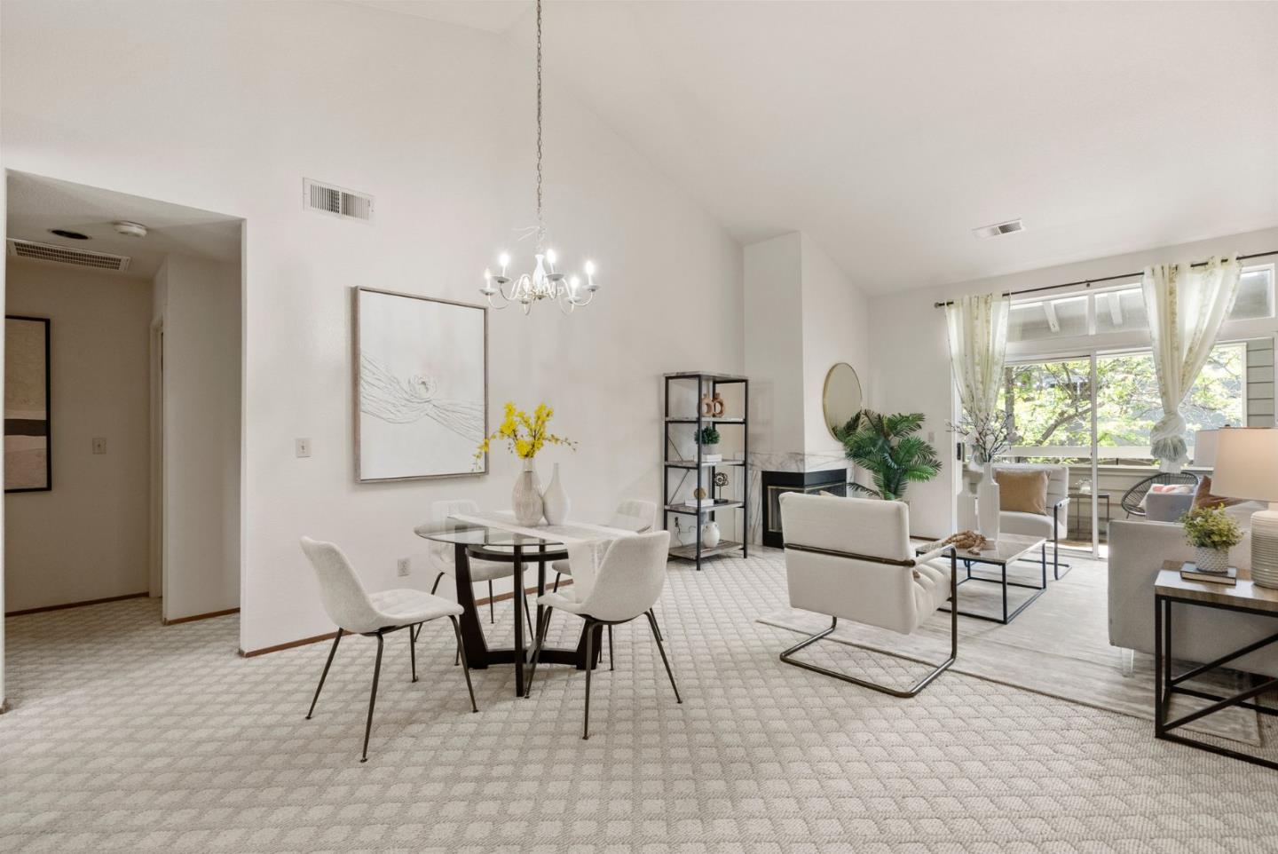 Detail Gallery Image 8 of 36 For 1795 Parkview Green Cir, San Jose,  CA 95131 - 2 Beds | 2 Baths