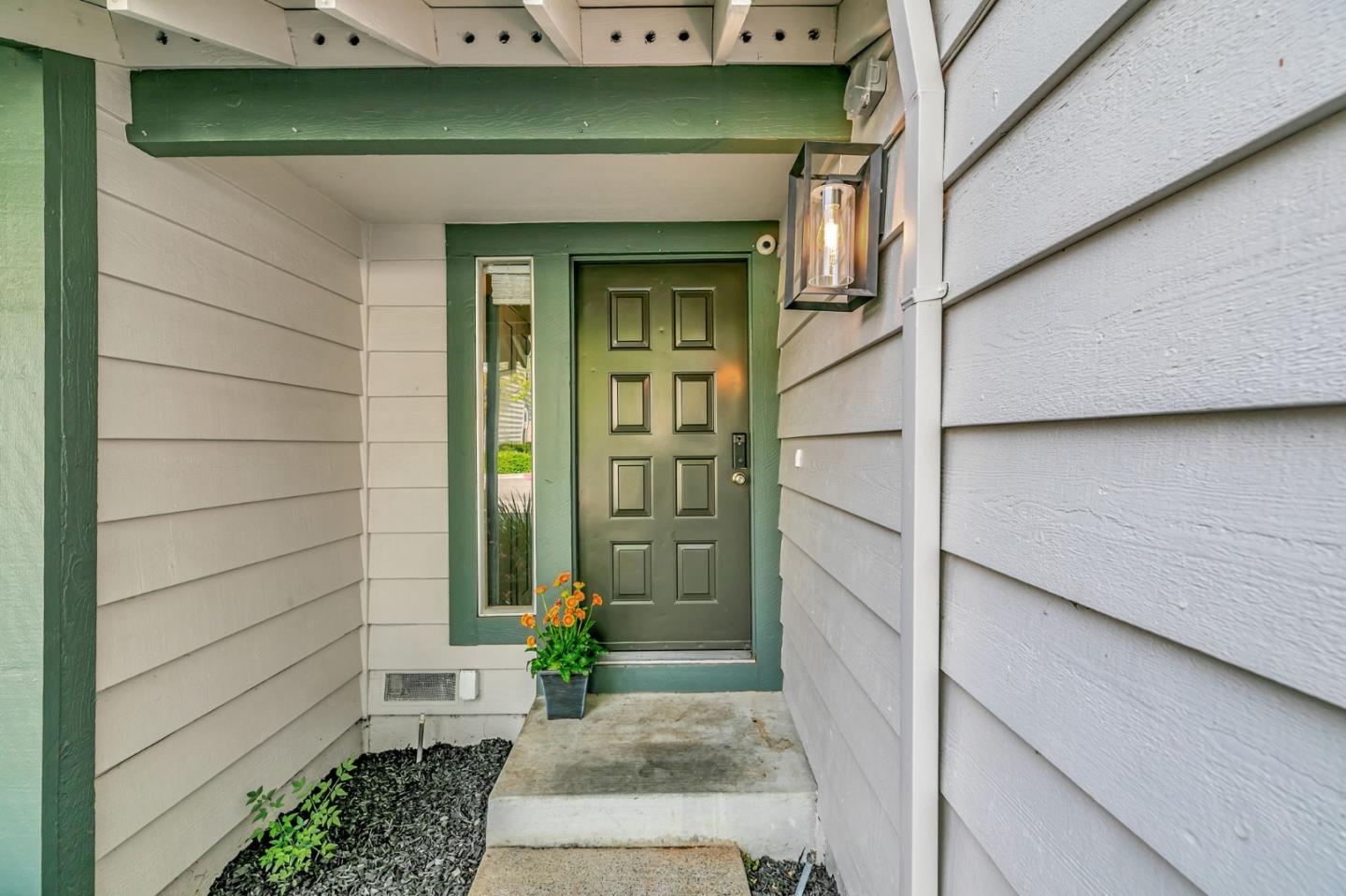 Detail Gallery Image 5 of 54 For 25 Terfidia Ln, Milpitas,  CA 95035 - 3 Beds | 2/1 Baths