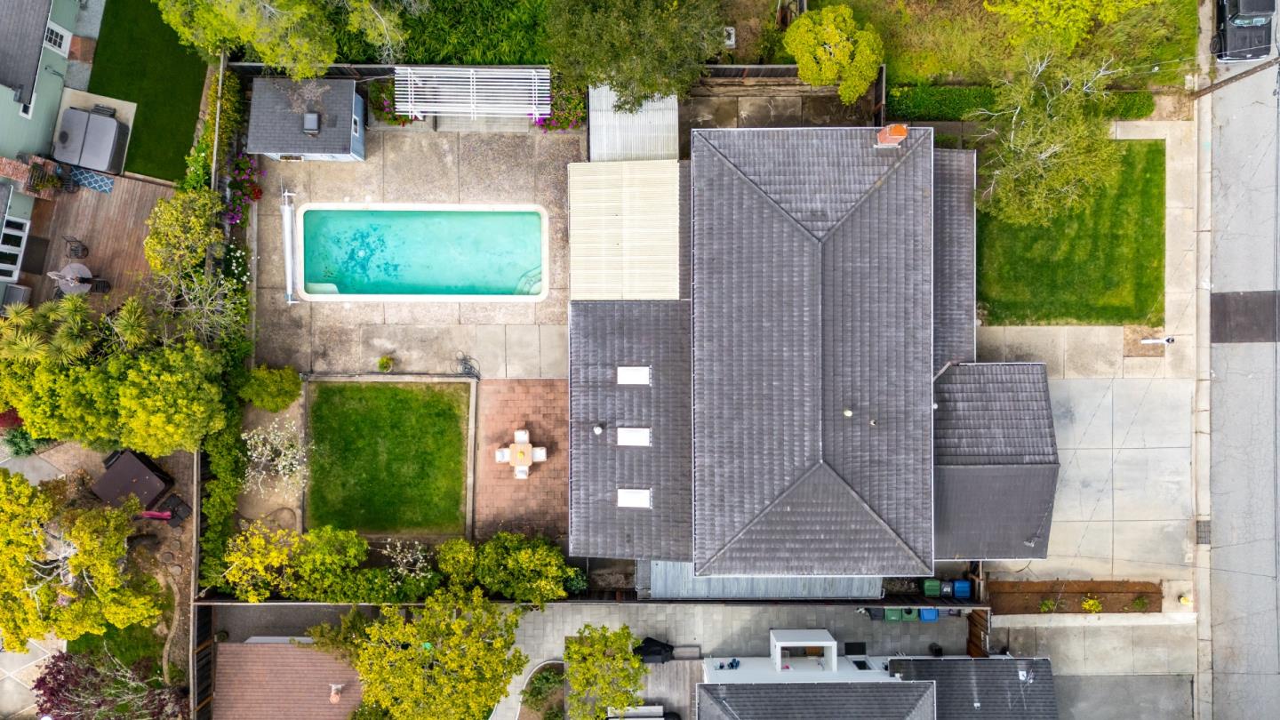 Detail Gallery Image 22 of 25 For 3782 Vienna Dr, Aptos,  CA 95003 - 6 Beds | 2/1 Baths