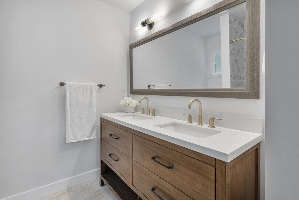Detail Gallery Image 34 of 61 For 92 Hambey Ln, Royal Oaks,  CA 95076 - 4 Beds | 2 Baths