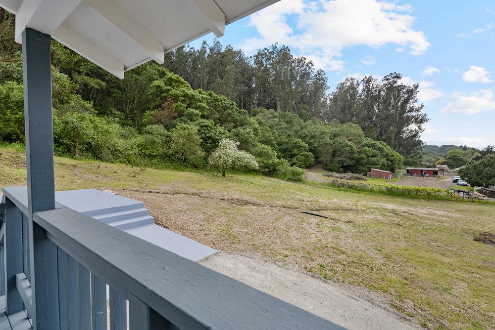 Detail Gallery Image 6 of 61 For 92 Hambey Ln, Royal Oaks,  CA 95076 - 4 Beds | 2 Baths
