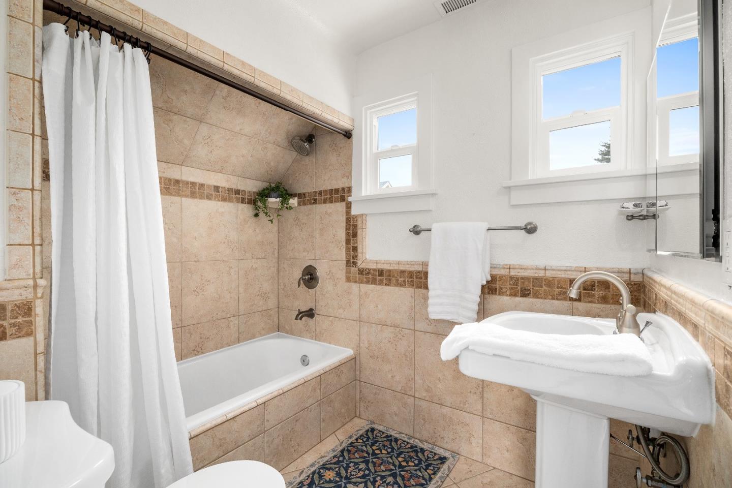 Detail Gallery Image 31 of 34 For 38 Roosevelt St, Watsonville,  CA 95076 - 2 Beds | 1/1 Baths