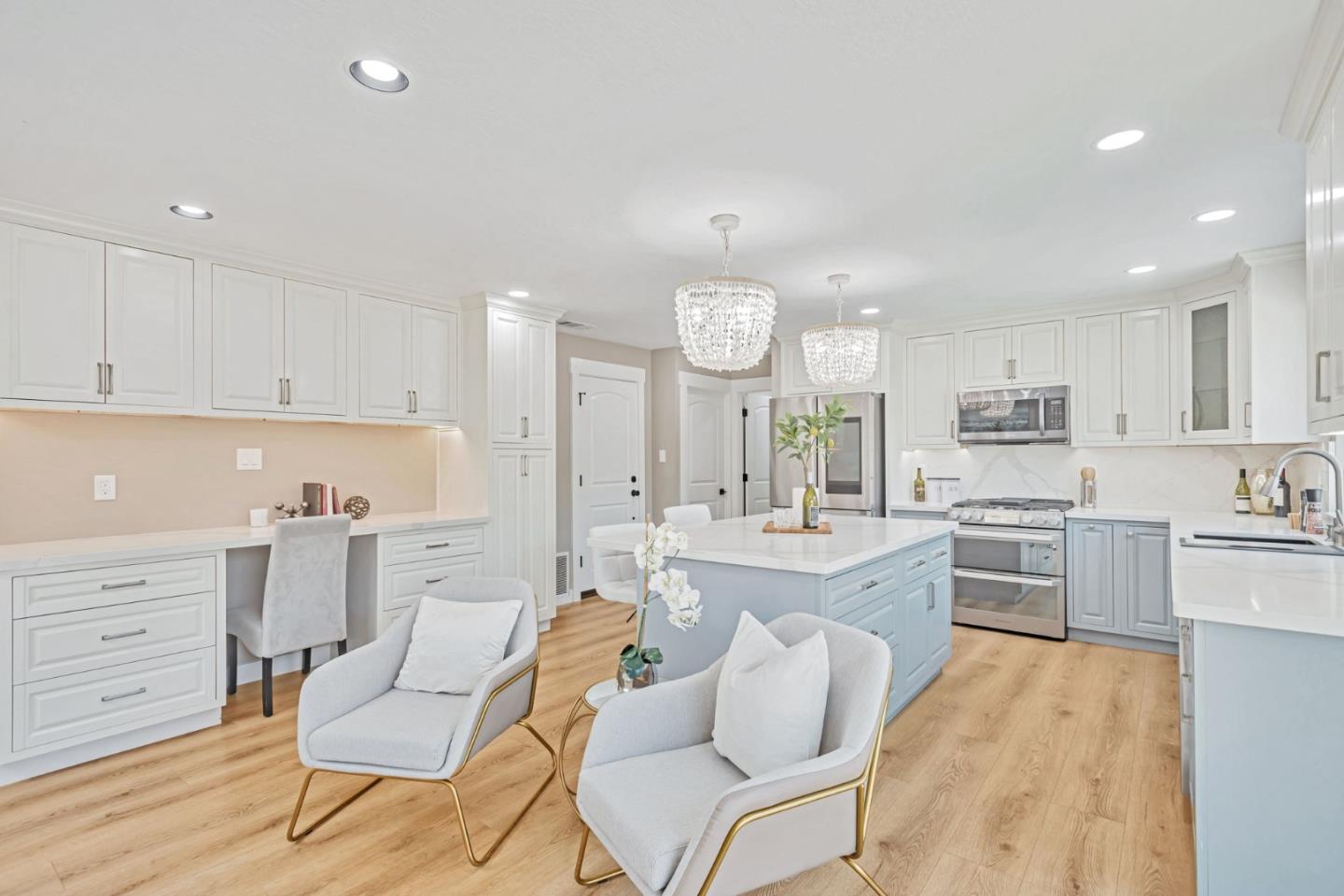 Detail Gallery Image 17 of 77 For 301 Shelter Cove Dr, El Granada,  CA 94019 - 3 Beds | 2 Baths