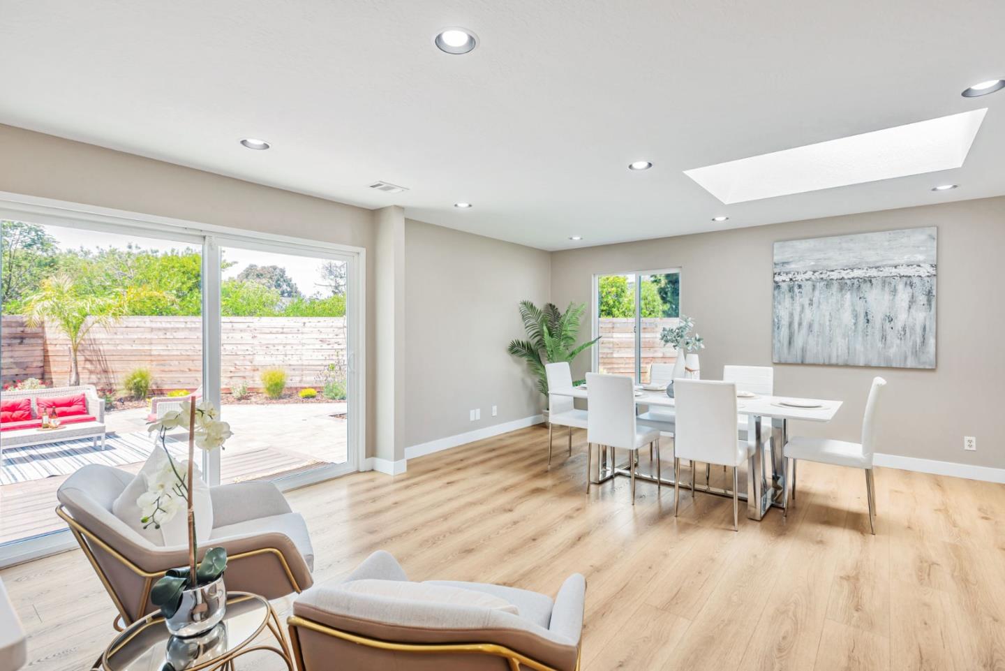 Detail Gallery Image 23 of 77 For 301 Shelter Cove Dr, El Granada,  CA 94019 - 3 Beds | 2 Baths