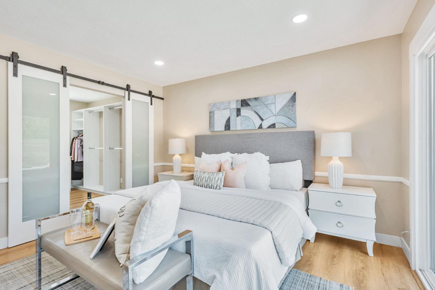 Detail Gallery Image 26 of 77 For 301 Shelter Cove Dr, El Granada,  CA 94019 - 3 Beds | 2 Baths