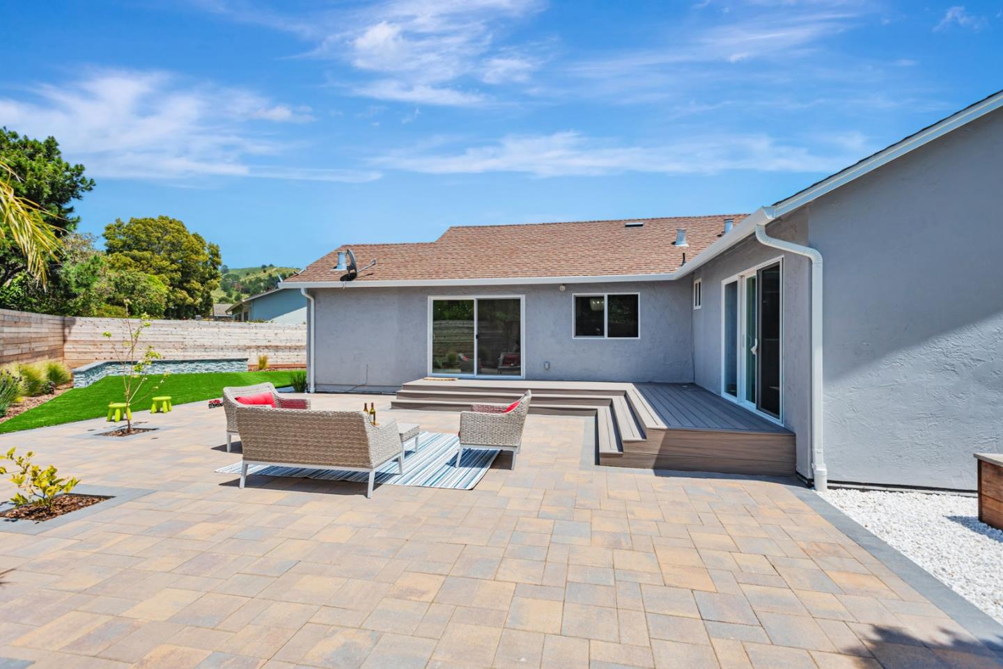 Detail Gallery Image 51 of 77 For 301 Shelter Cove Dr, El Granada,  CA 94019 - 3 Beds | 2 Baths