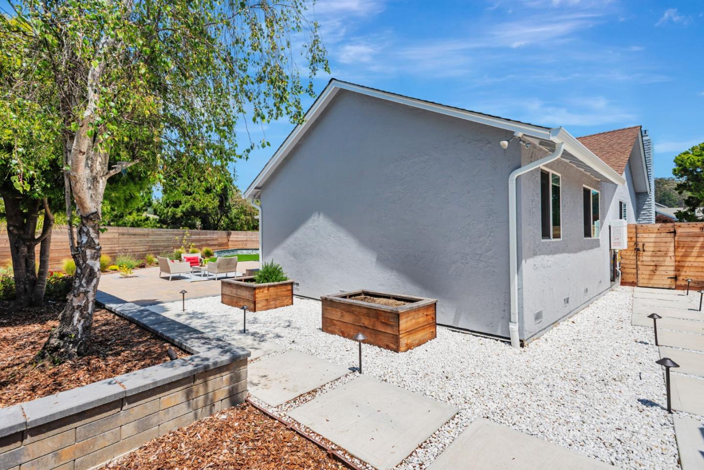 Detail Gallery Image 61 of 77 For 301 Shelter Cove Dr, El Granada,  CA 94019 - 3 Beds | 2 Baths