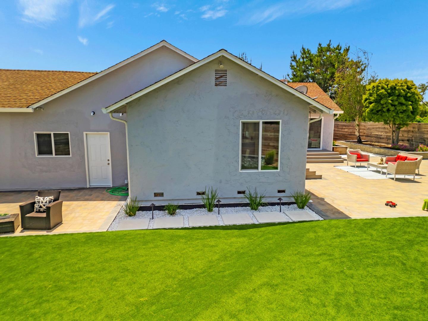 Detail Gallery Image 65 of 77 For 301 Shelter Cove Dr, El Granada,  CA 94019 - 3 Beds | 2 Baths