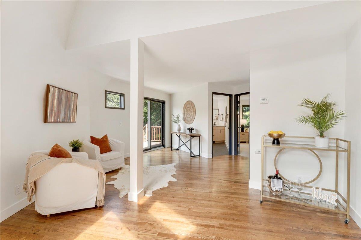 Detail Gallery Image 14 of 41 For 250 Homestead Trl, Santa Cruz,  CA 95060 - 4 Beds | 2 Baths