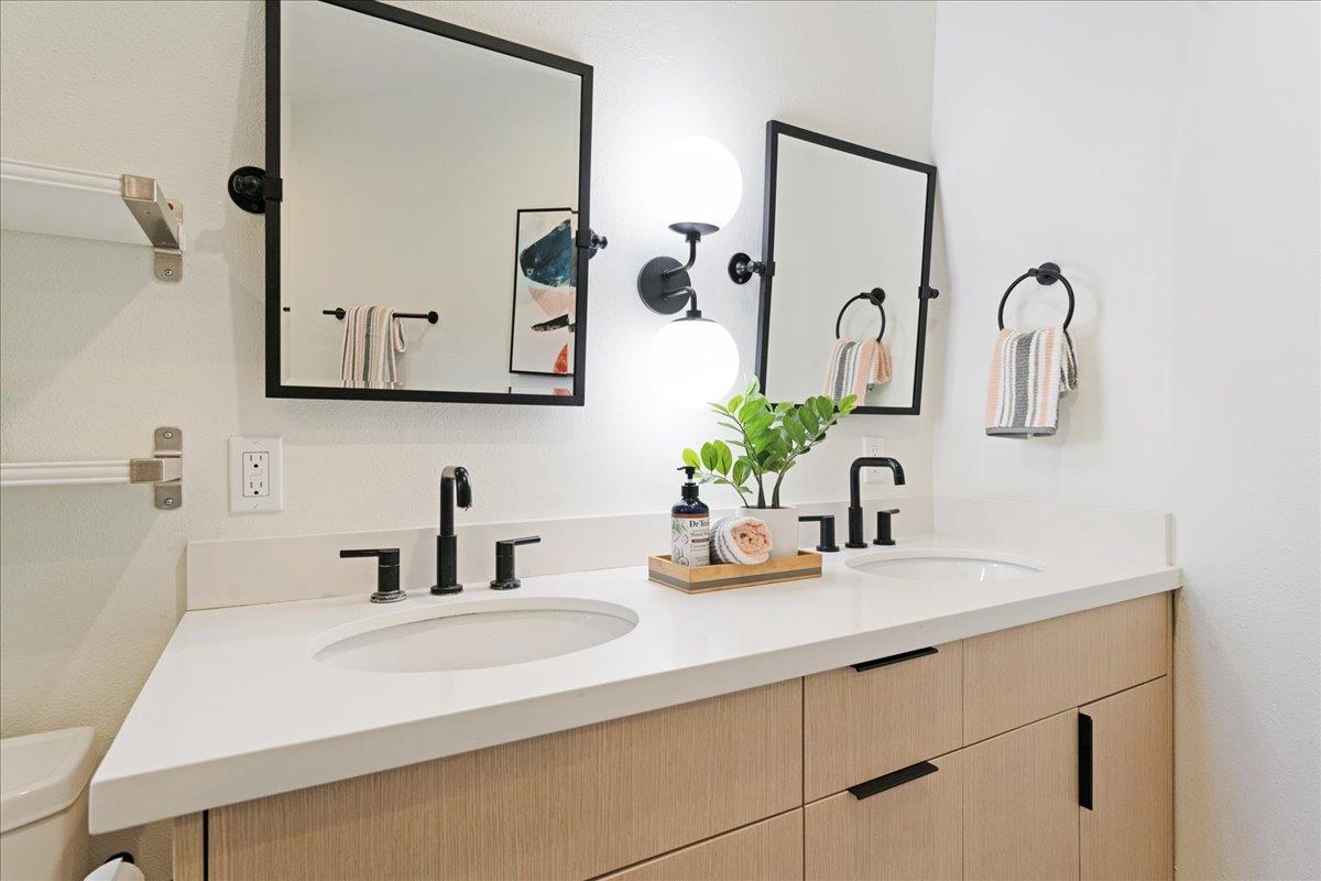 Detail Gallery Image 21 of 41 For 250 Homestead Trl, Santa Cruz,  CA 95060 - 4 Beds | 2 Baths