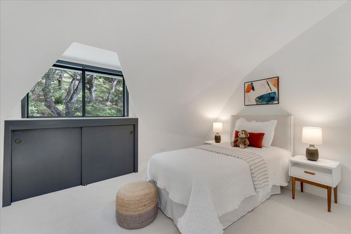 Detail Gallery Image 29 of 41 For 250 Homestead Trl, Santa Cruz,  CA 95060 - 4 Beds | 2 Baths