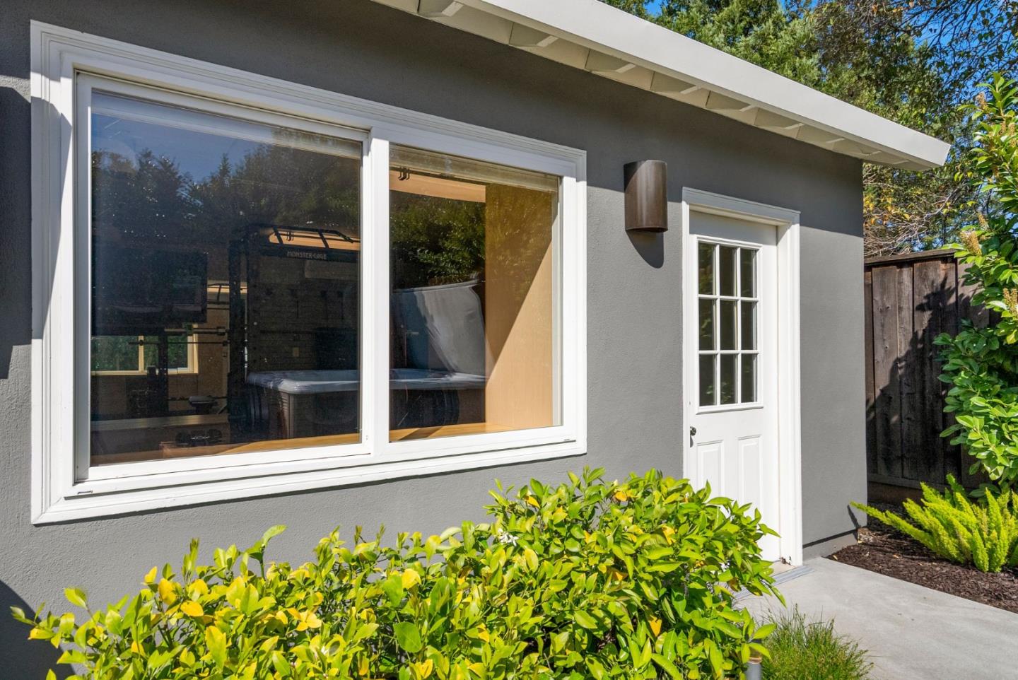 Detail Gallery Image 63 of 70 For 113 Wildwood Ave, San Carlos,  CA 94070 - 5 Beds | 3 Baths