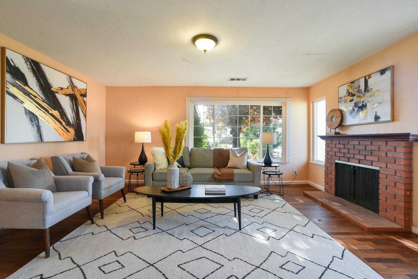 Detail Gallery Image 2 of 13 For 766 Joyce St, Livermore,  CA 94550 - 4 Beds | 2 Baths