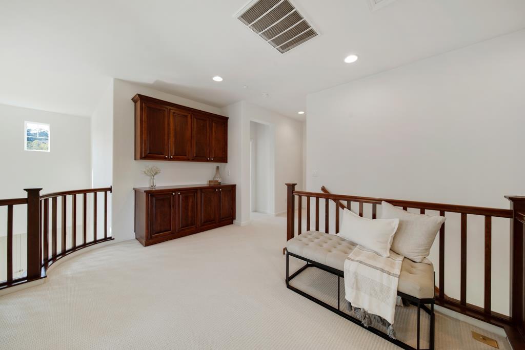 Detail Gallery Image 21 of 44 For 3509 Bering Dr, San Bruno,  CA 94066 - 4 Beds | 3 Baths
