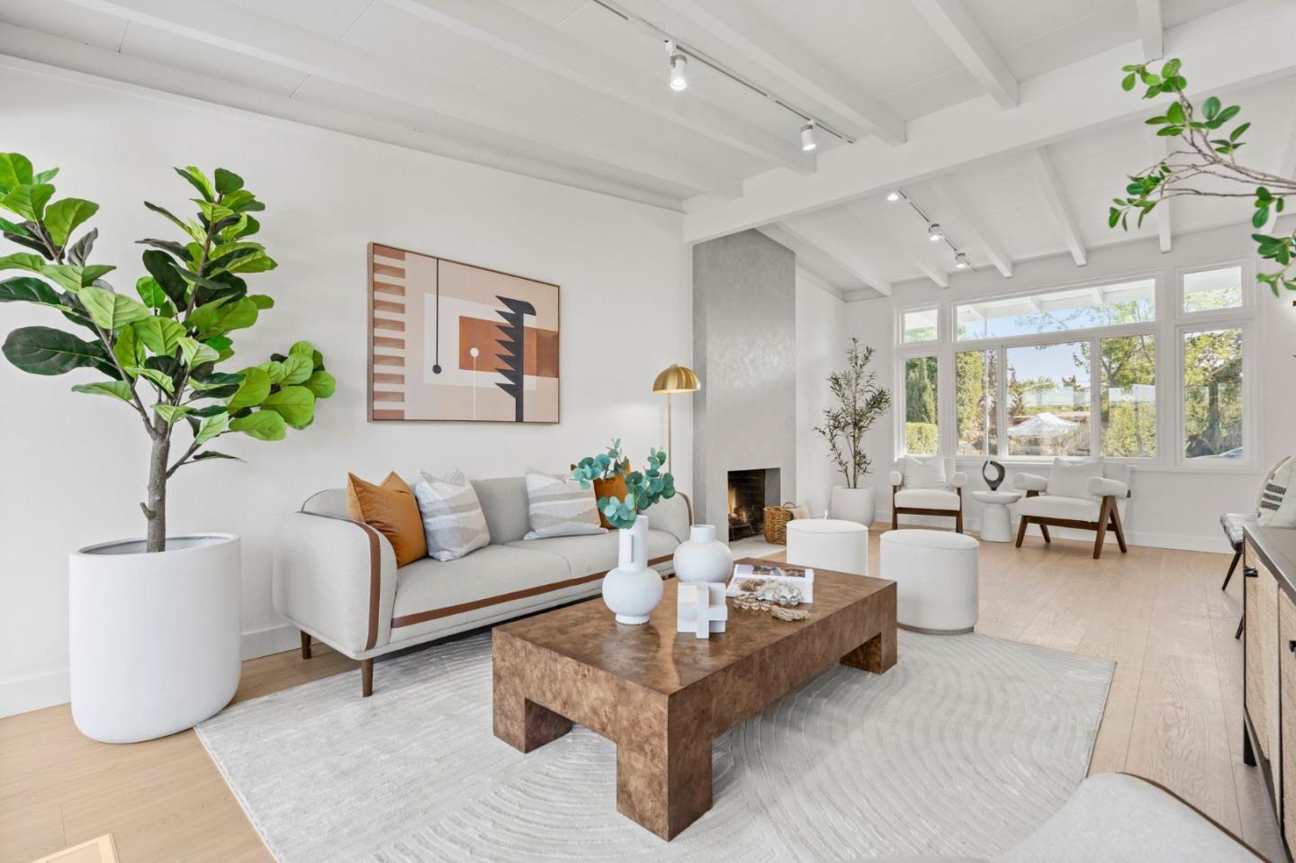 Detail Gallery Image 10 of 37 For 213 Thompson Sq, Mountain View,  CA 94043 - 3 Beds | 2 Baths