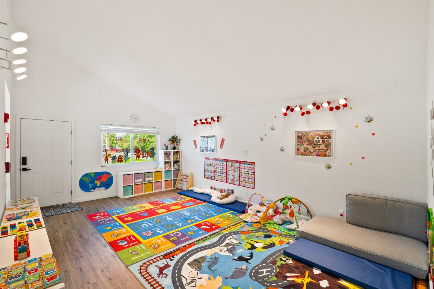 Detail Gallery Image 12 of 30 For 2801 Sunset Ln, Antioch,  CA 94509 - 3 Beds | 2 Baths
