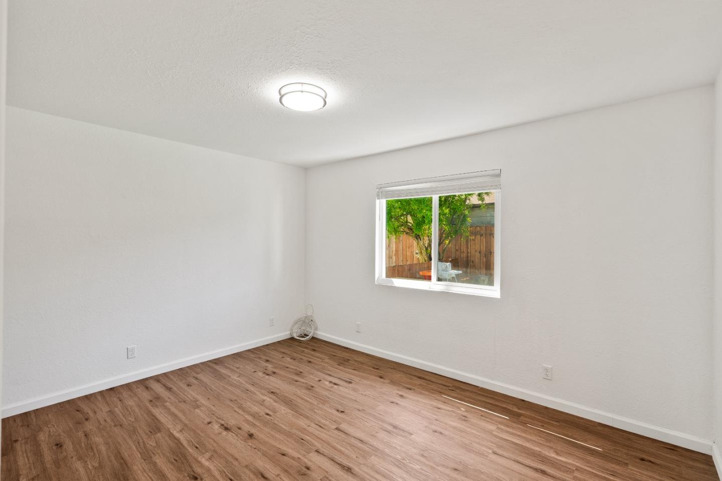 Detail Gallery Image 22 of 30 For 2801 Sunset Ln, Antioch,  CA 94509 - 3 Beds | 2 Baths