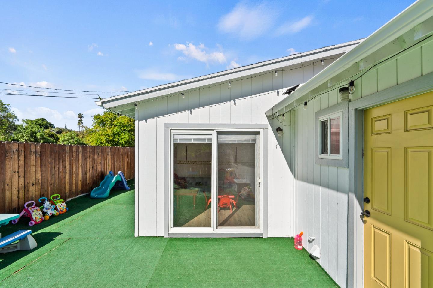 Detail Gallery Image 9 of 30 For 2801 Sunset Ln, Antioch,  CA 94509 - 3 Beds | 2 Baths