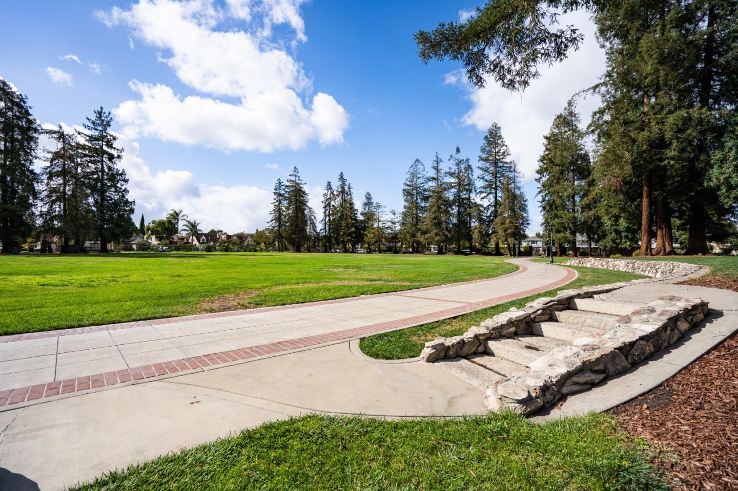 Detail Gallery Image 72 of 88 For 1253 Hester Ave, San Jose,  CA 95126 - 3 Beds | 1/1 Baths