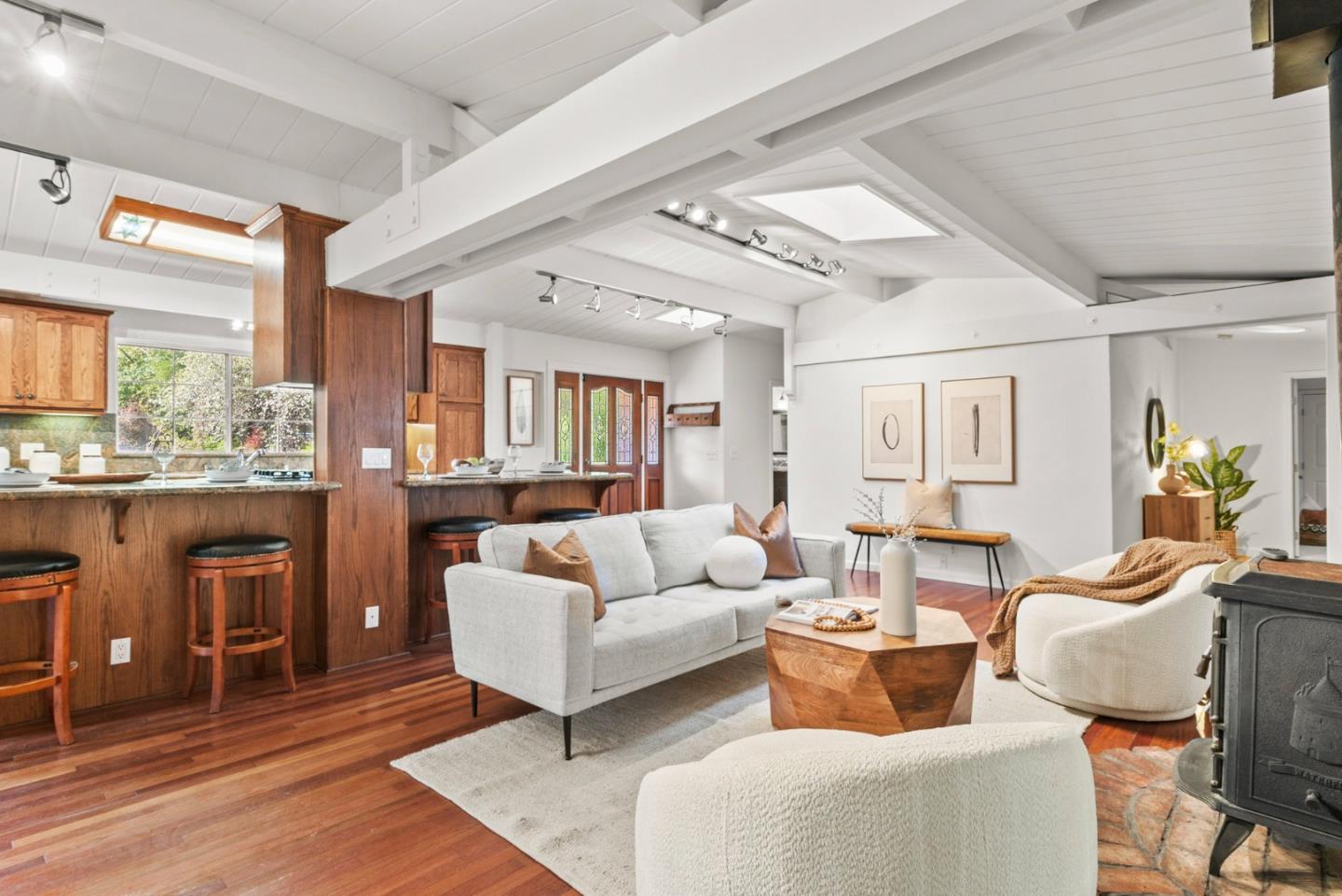 Detail Gallery Image 12 of 64 For 107 Maywood Dr, Boulder Creek,  CA 95006 - 3 Beds | 1/1 Baths