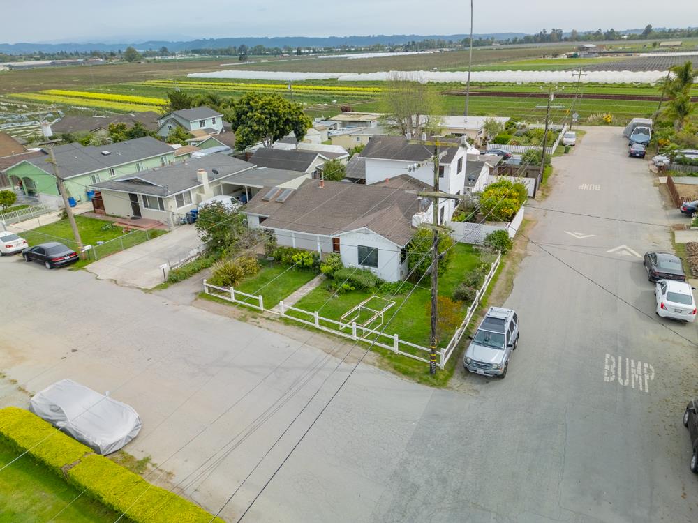 Detail Gallery Image 5 of 42 For 102 Dick Phelps Rd, Watsonville,  CA 95076 - 4 Beds | 2 Baths