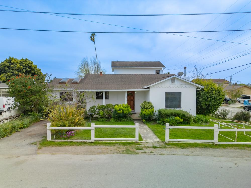 Detail Gallery Image 9 of 42 For 102 Dick Phelps Rd, Watsonville,  CA 95076 - 4 Beds | 2 Baths