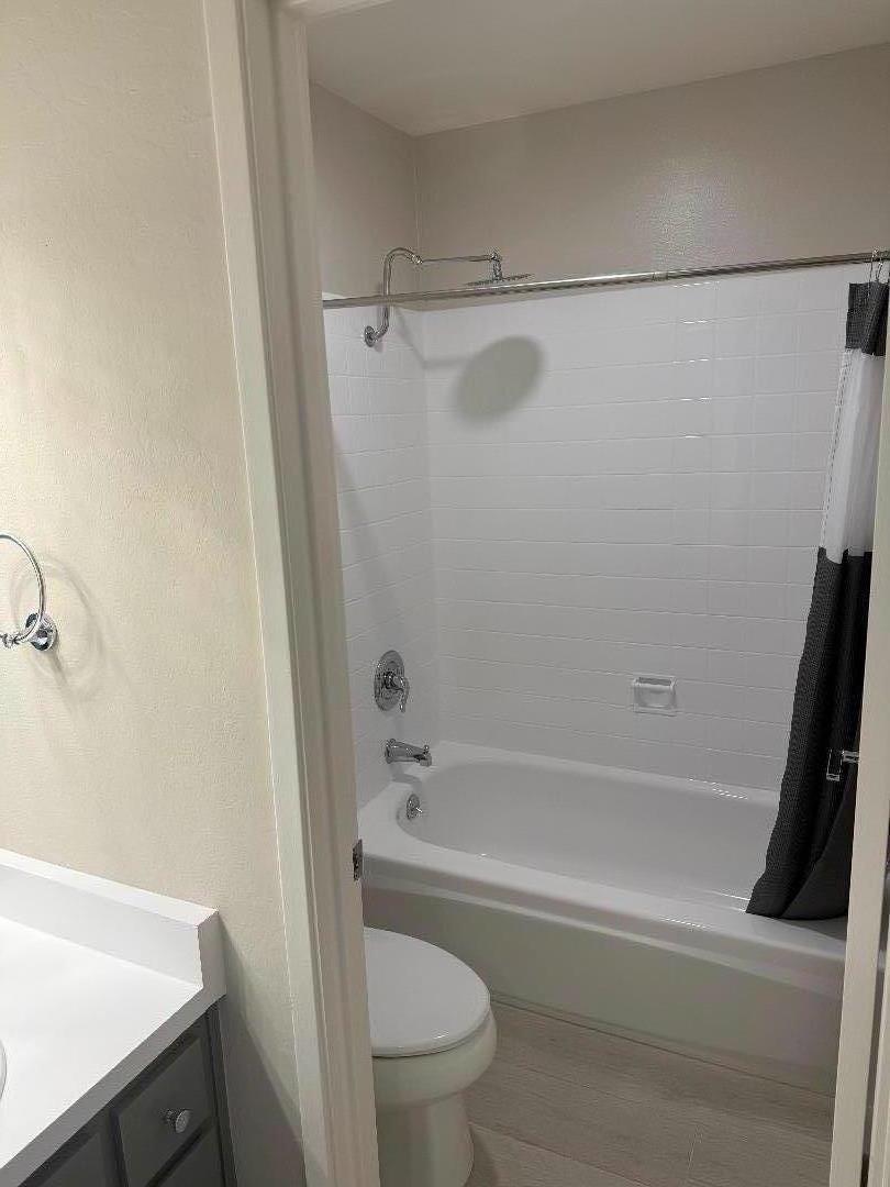 Detail Gallery Image 14 of 18 For 3015 Kaiser Dr #C,  Santa Clara,  CA 95051 - 2 Beds | 2 Baths