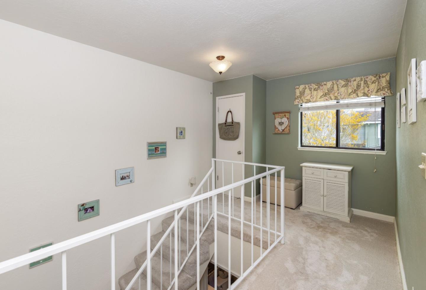 Detail Gallery Image 14 of 33 For 3024 Buckingham Ln #14,  Santa Cruz,  CA 95062 - 2 Beds | 1/1 Baths