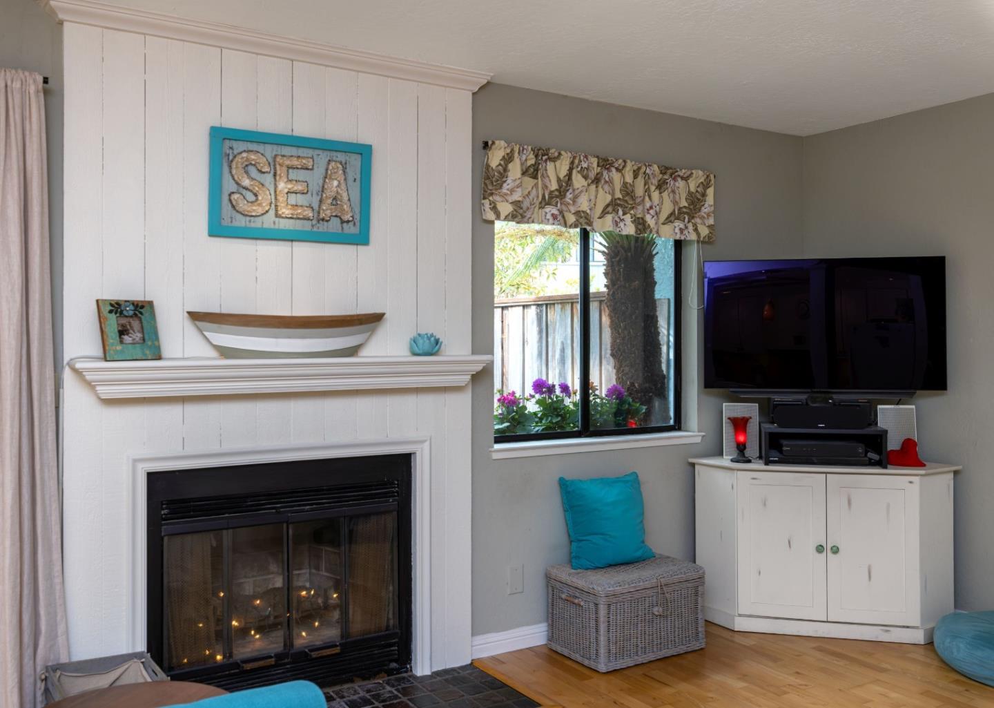Detail Gallery Image 7 of 33 For 3024 Buckingham Ln #14,  Santa Cruz,  CA 95062 - 2 Beds | 1/1 Baths