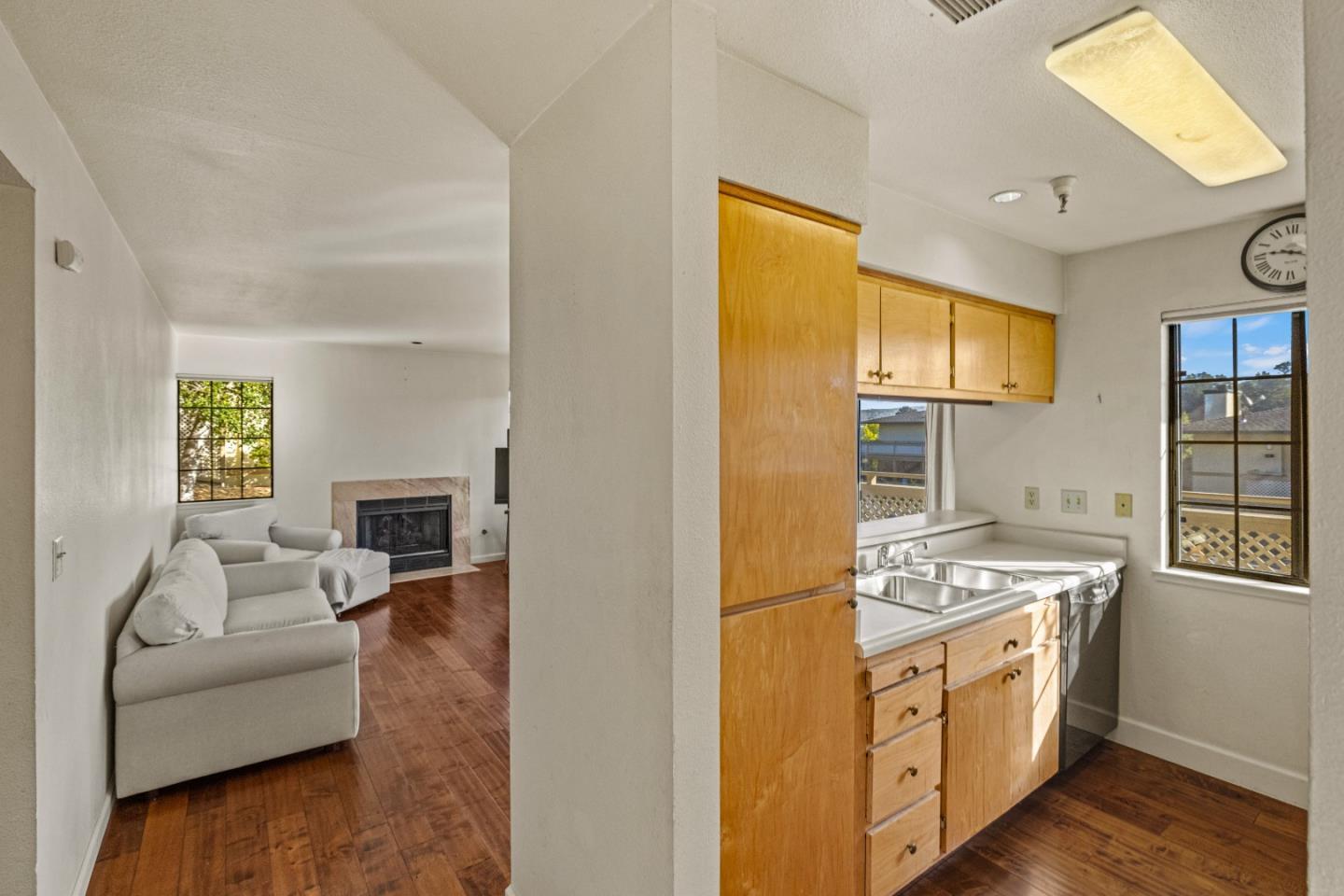 Detail Gallery Image 12 of 34 For 720 Pheasant Ridge Rd, Del Rey Oaks,  CA 93940 - 1 Beds | 1 Baths