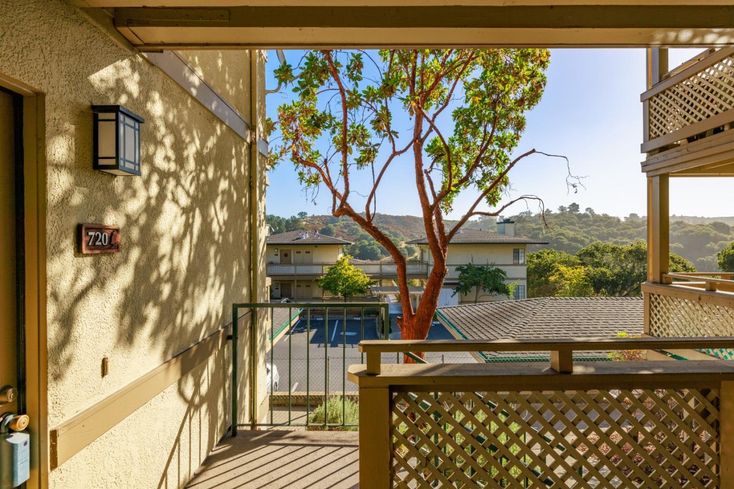 Detail Gallery Image 30 of 34 For 720 Pheasant Ridge Rd, Del Rey Oaks,  CA 93940 - 1 Beds | 1 Baths