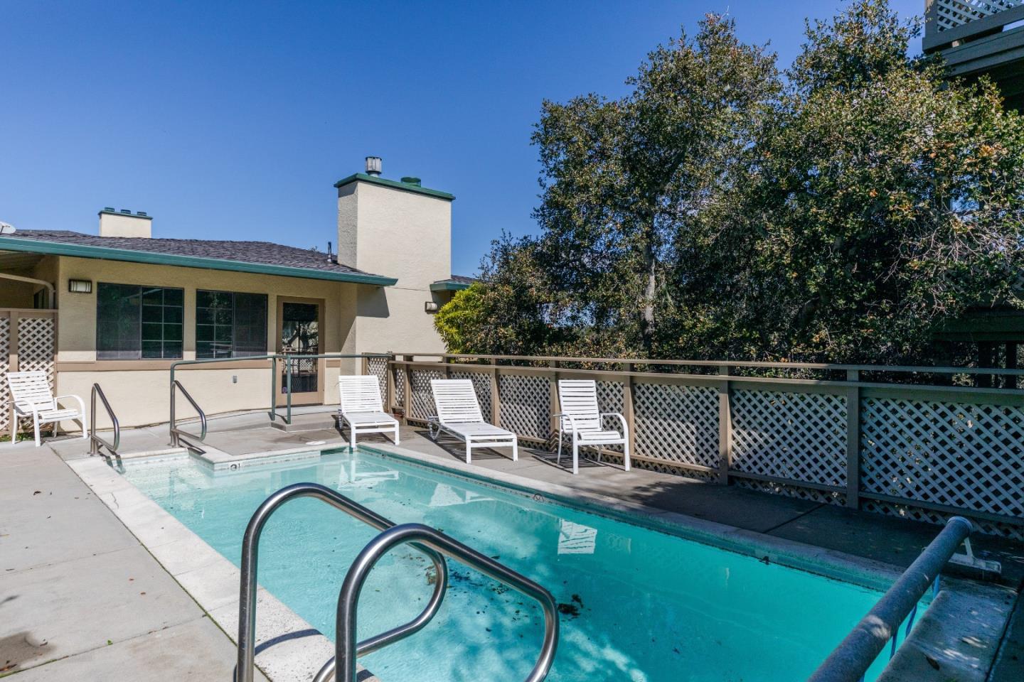 Detail Gallery Image 33 of 34 For 720 Pheasant Ridge Rd, Del Rey Oaks,  CA 93940 - 1 Beds | 1 Baths