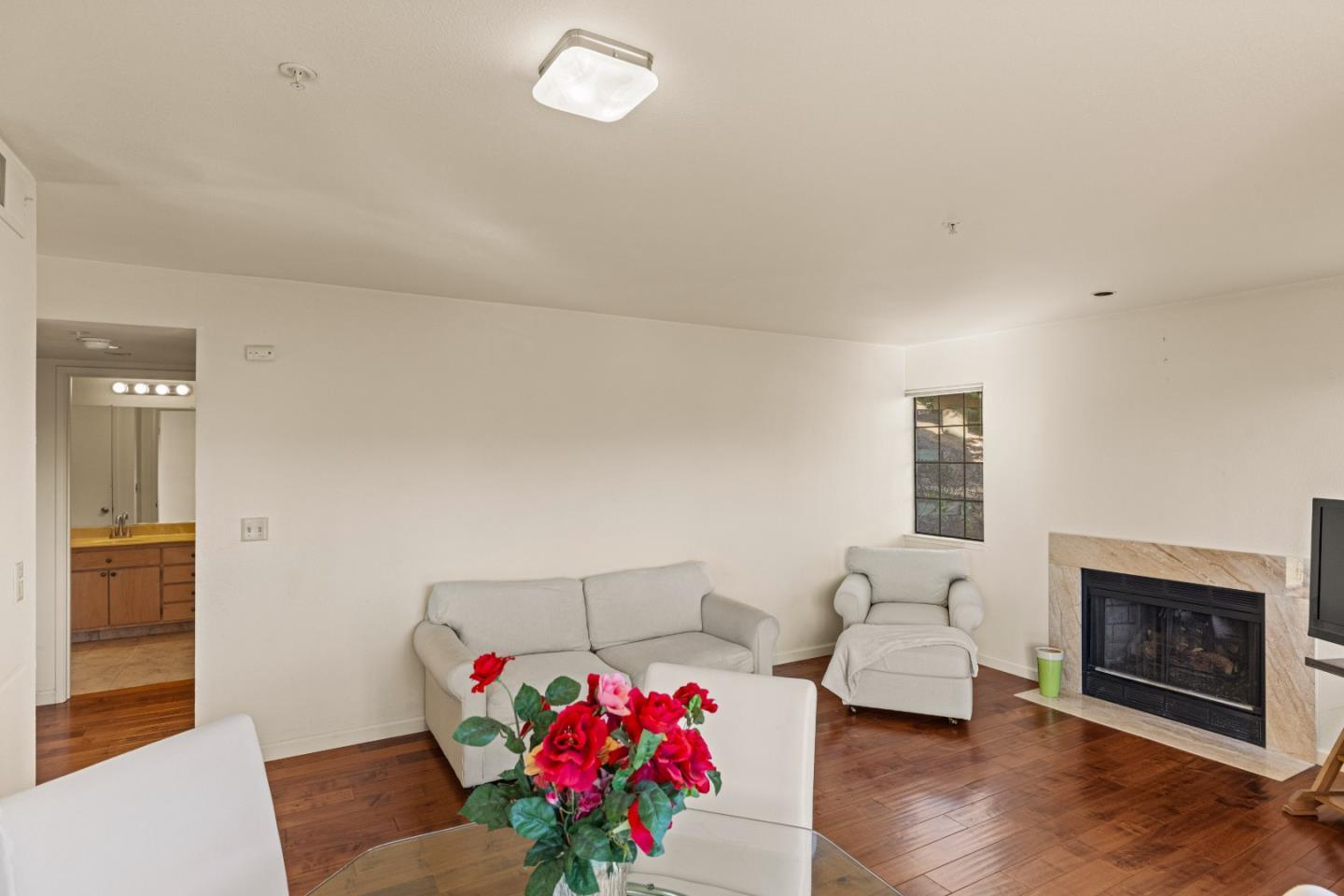 Detail Gallery Image 5 of 34 For 720 Pheasant Ridge Rd, Del Rey Oaks,  CA 93940 - 1 Beds | 1 Baths