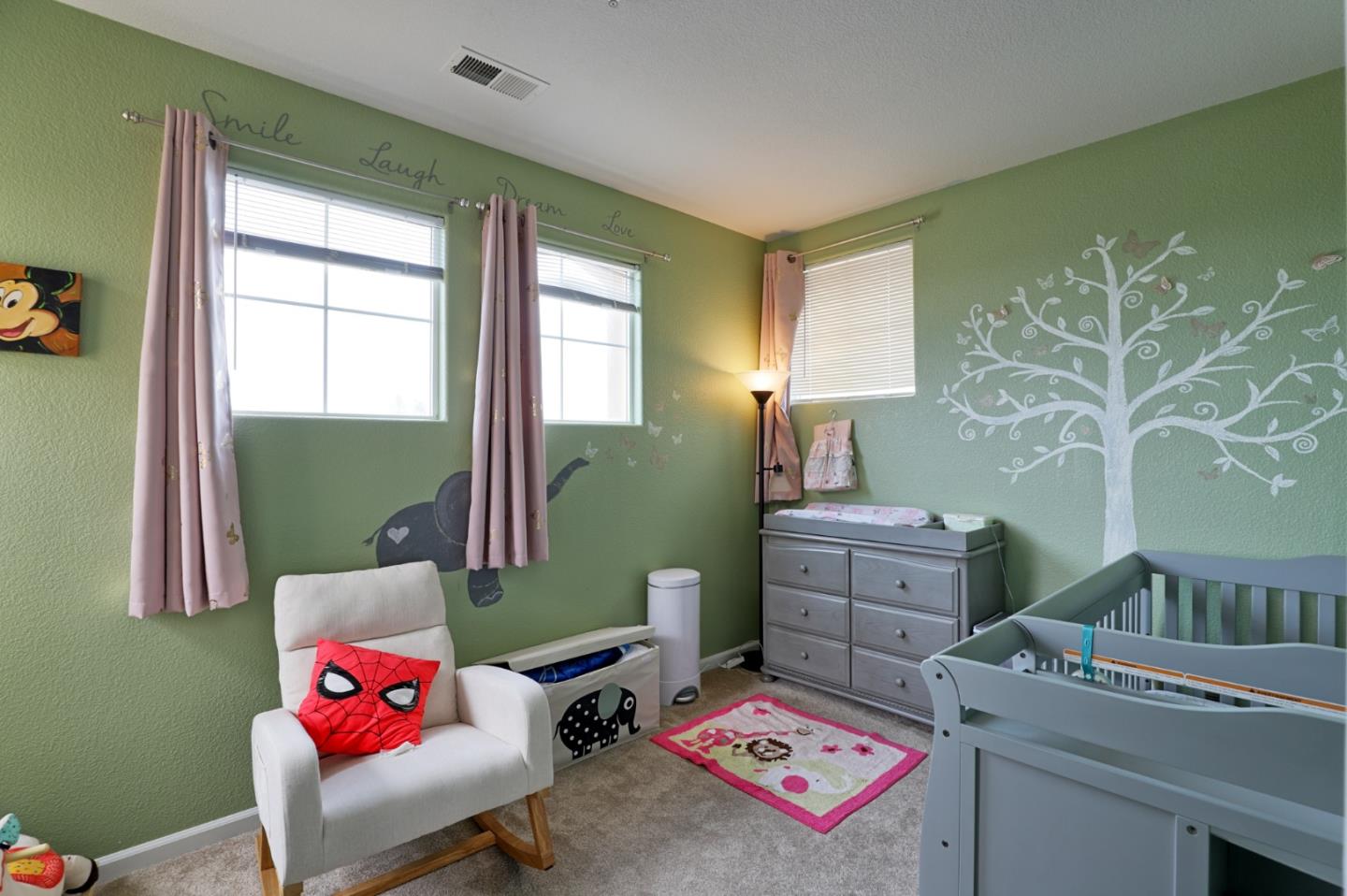 Detail Gallery Image 20 of 25 For 542 Manzana St, Watsonville,  CA 95076 - 4 Beds | 2/1 Baths