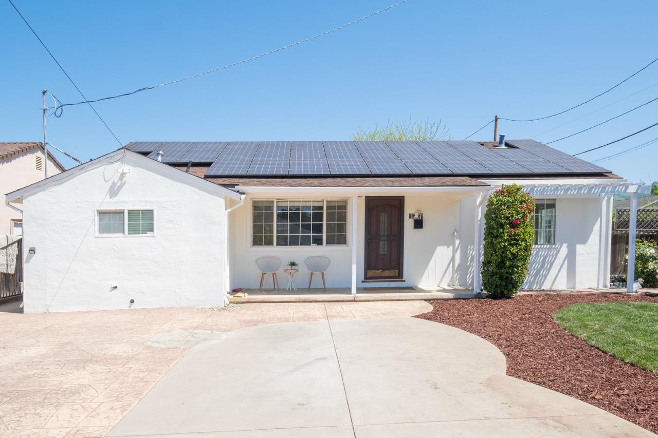 Detail Gallery Image 21 of 27 For 10350 Doris Ave, San Jose,  CA 95127 - 4 Beds | 2 Baths