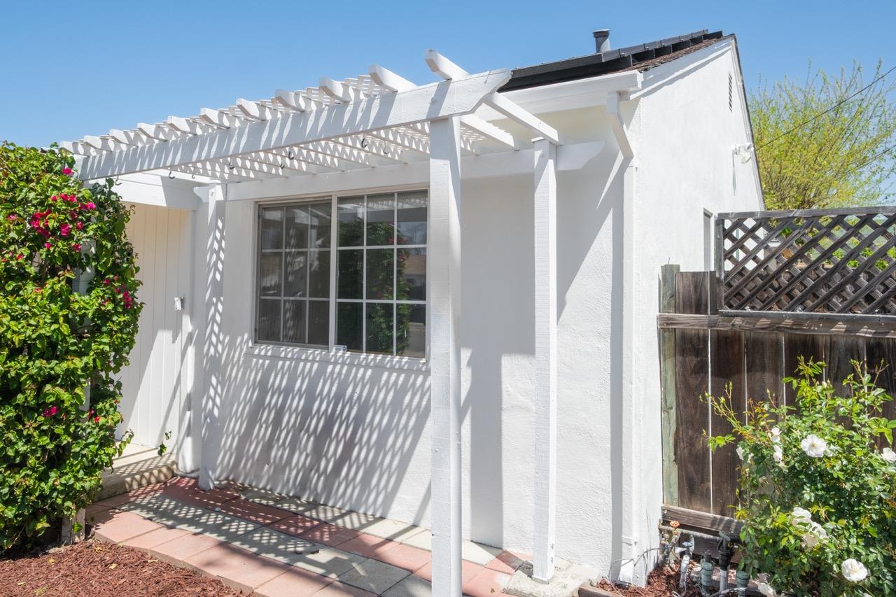 Detail Gallery Image 24 of 27 For 10350 Doris Ave, San Jose,  CA 95127 - 4 Beds | 2 Baths