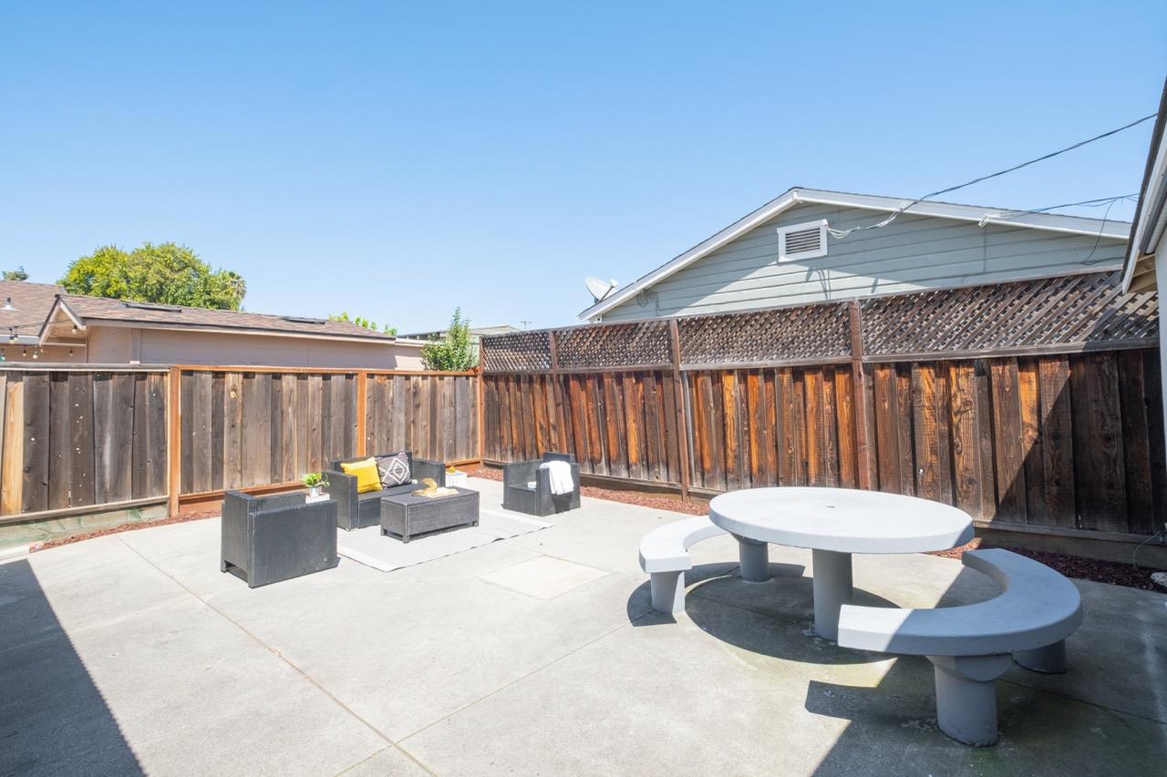 Detail Gallery Image 25 of 27 For 10350 Doris Ave, San Jose,  CA 95127 - 4 Beds | 2 Baths