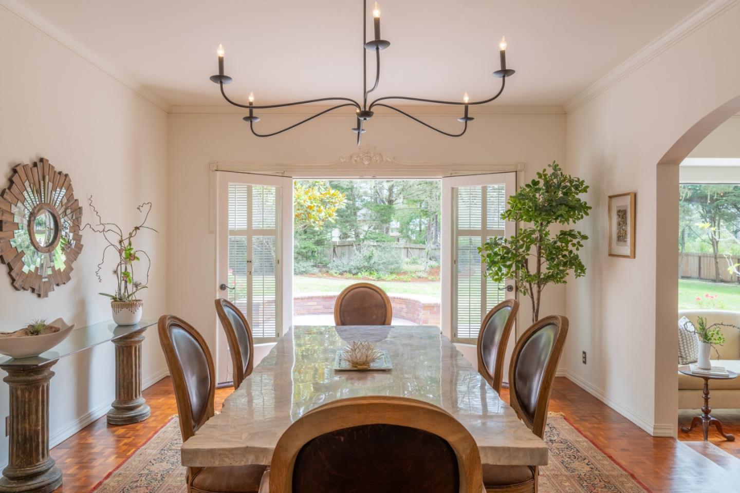 Detail Gallery Image 10 of 57 For 1432 Viscaino Road, Pebble Beach,  CA 93953 - 5 Beds | 4/1 Baths