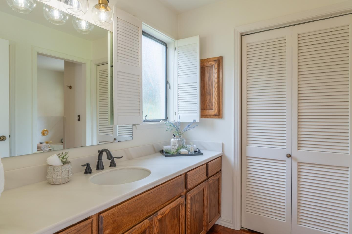 Detail Gallery Image 20 of 57 For 1432 Viscaino Road, Pebble Beach,  CA 93953 - 5 Beds | 4/1 Baths