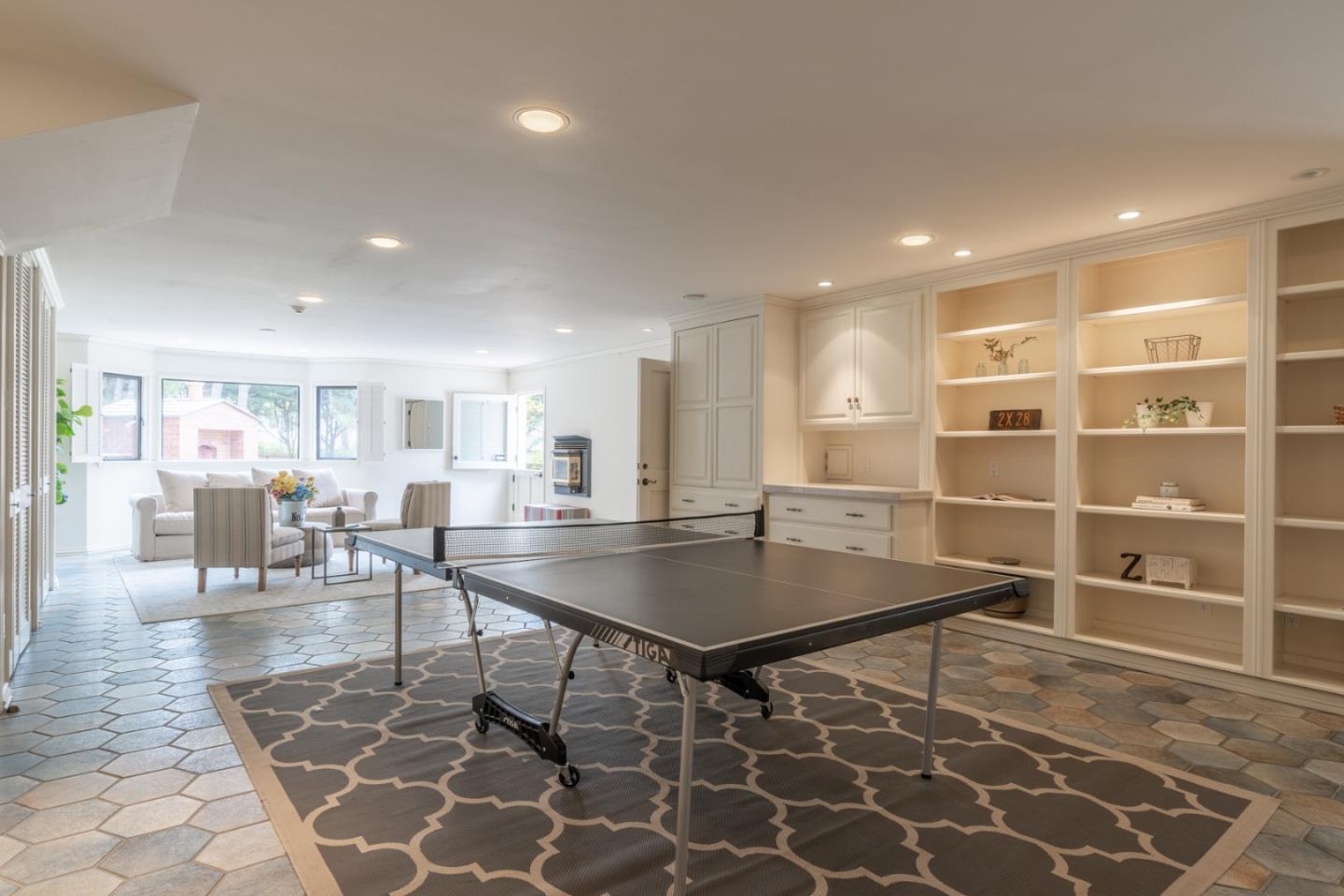 Detail Gallery Image 33 of 57 For 1432 Viscaino Road, Pebble Beach,  CA 93953 - 5 Beds | 4/1 Baths