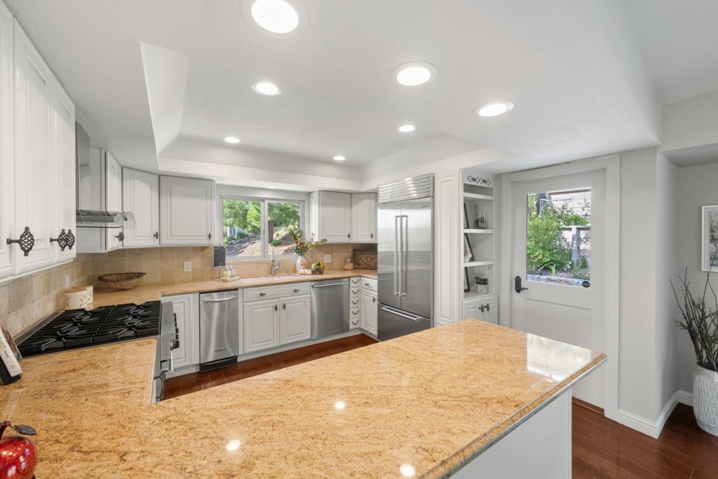 Detail Gallery Image 21 of 100 For 31475 via Las Rosas, Carmel Valley,  CA 93924 - 3 Beds | 2/1 Baths