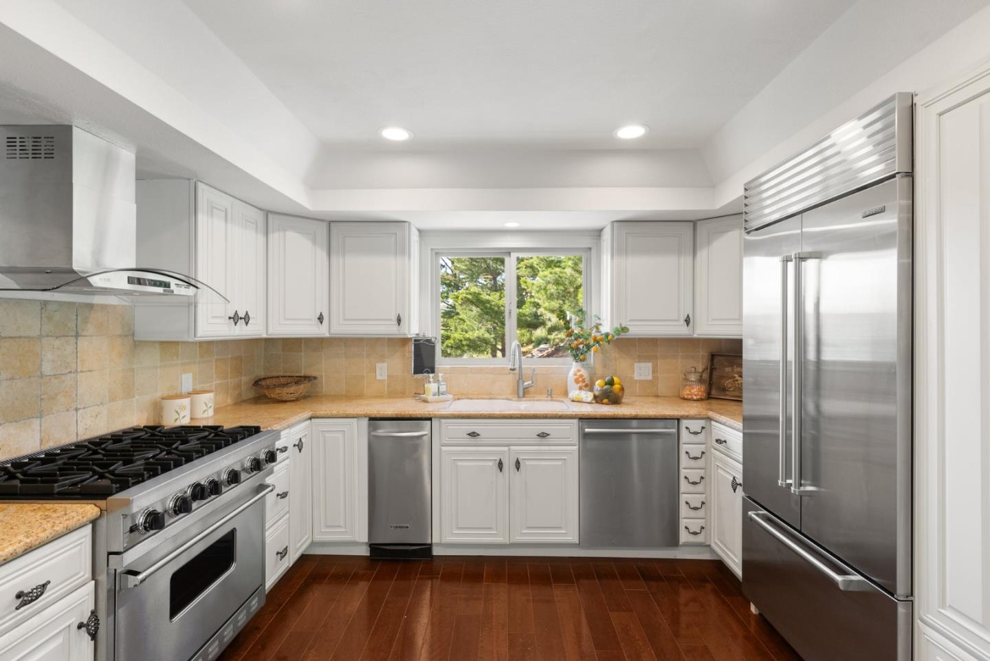 Detail Gallery Image 25 of 100 For 31475 via Las Rosas, Carmel Valley,  CA 93924 - 3 Beds | 2/1 Baths