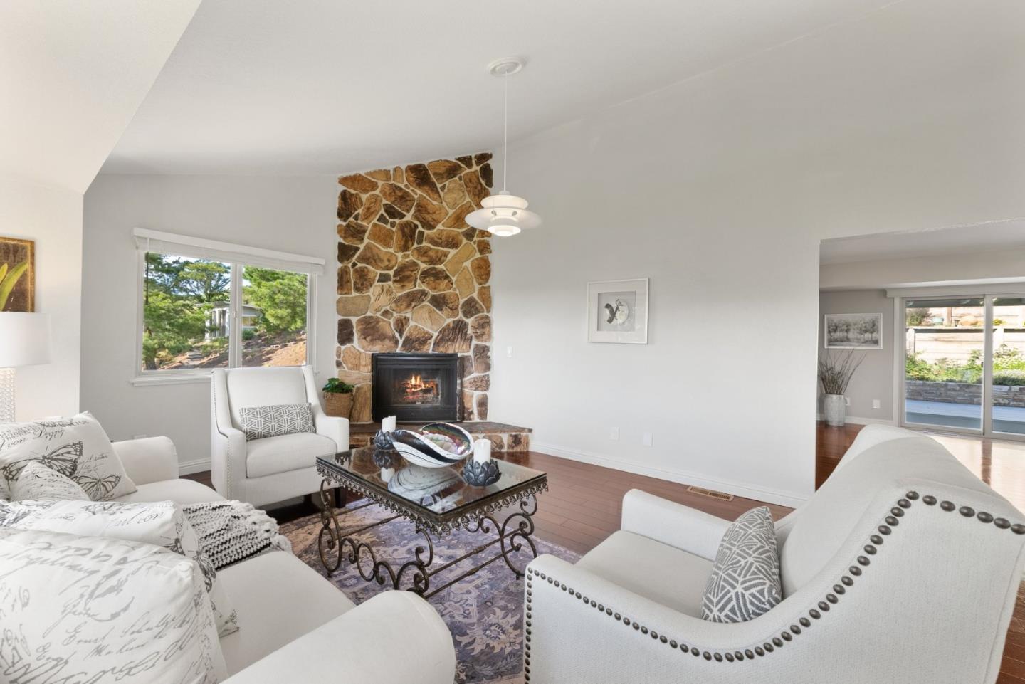 Detail Gallery Image 26 of 100 For 31475 via Las Rosas, Carmel Valley,  CA 93924 - 3 Beds | 2/1 Baths