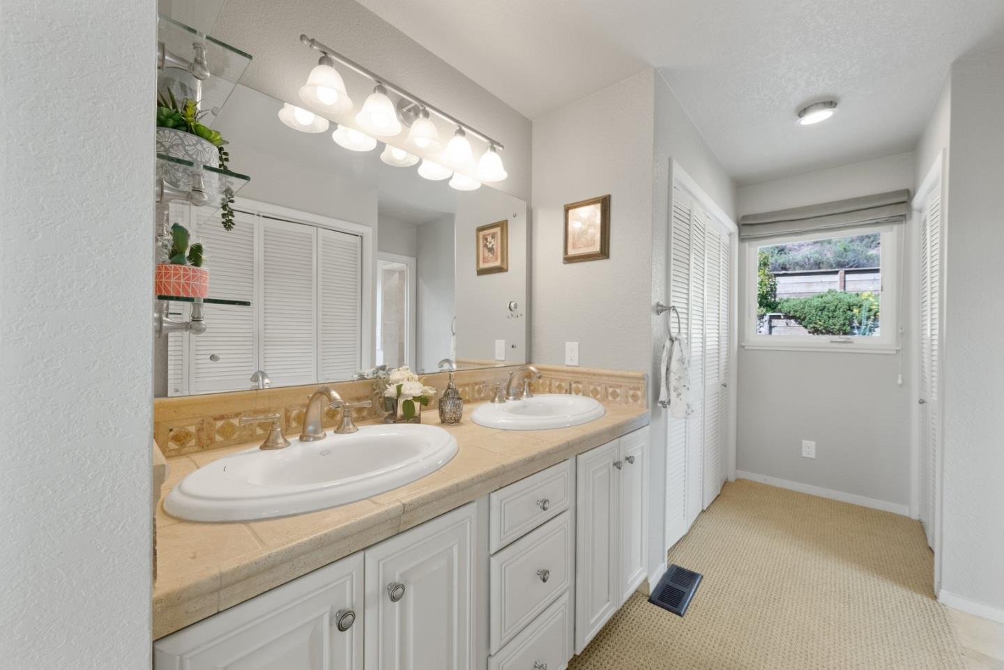 Detail Gallery Image 38 of 100 For 31475 via Las Rosas, Carmel Valley,  CA 93924 - 3 Beds | 2/1 Baths