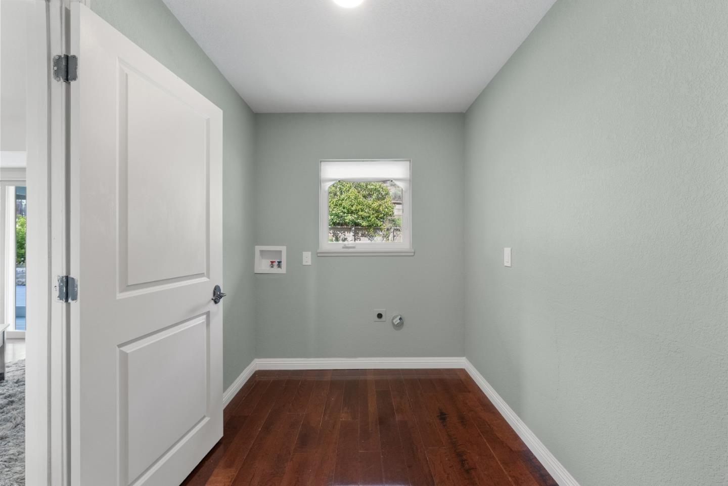 Detail Gallery Image 42 of 100 For 31475 via Las Rosas, Carmel Valley,  CA 93924 - 3 Beds | 2/1 Baths