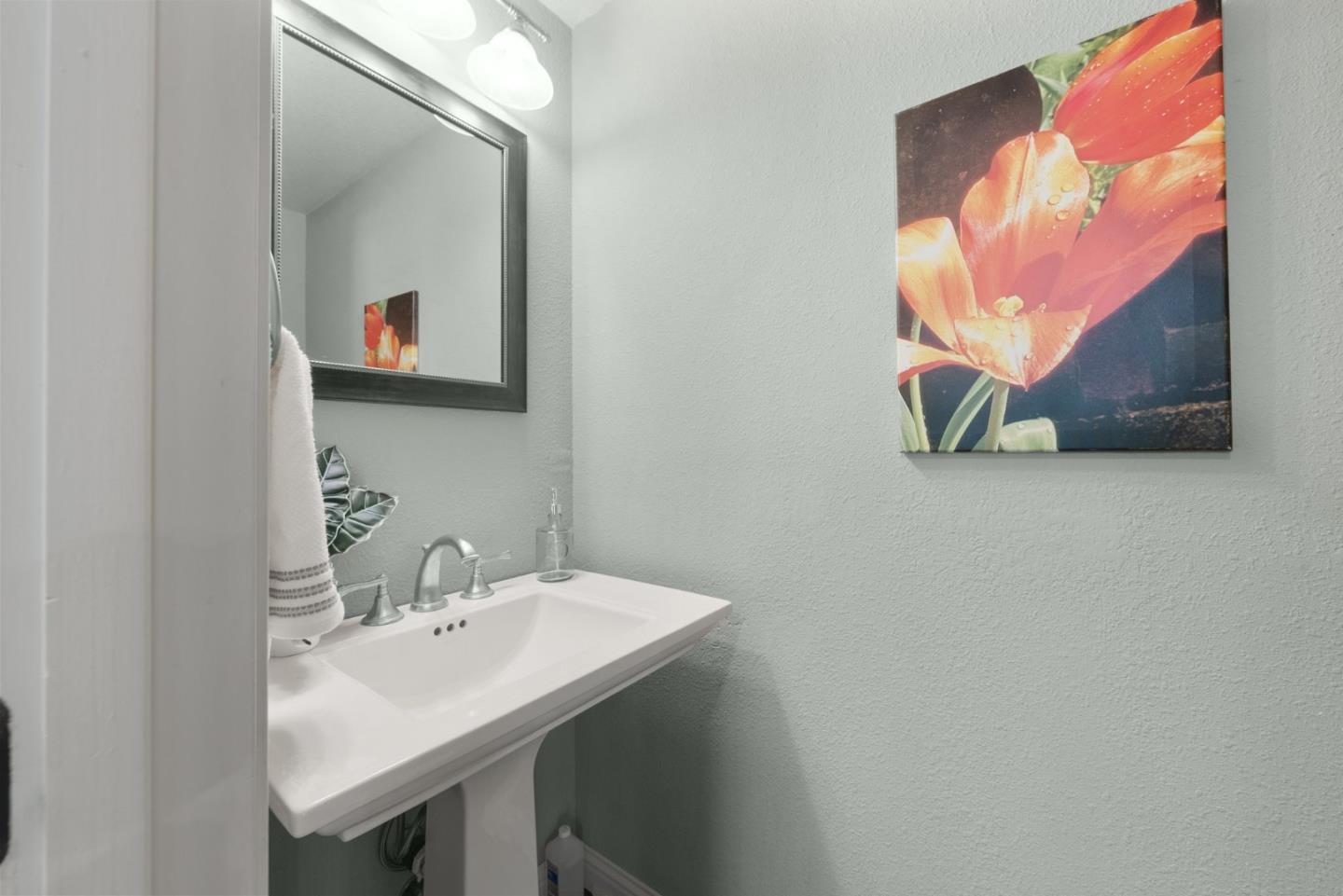 Detail Gallery Image 43 of 100 For 31475 via Las Rosas, Carmel Valley,  CA 93924 - 3 Beds | 2/1 Baths