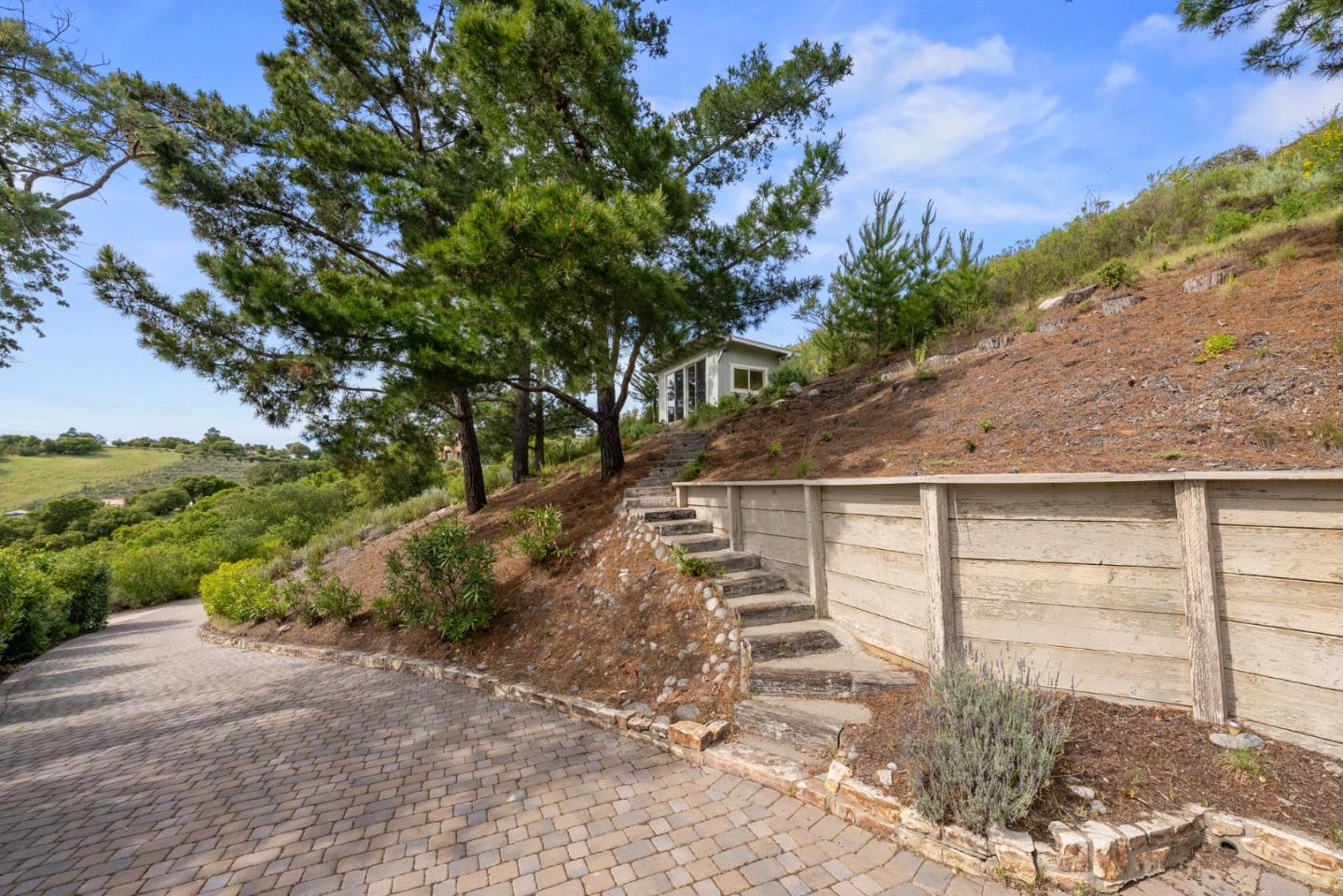 Detail Gallery Image 75 of 100 For 31475 via Las Rosas, Carmel Valley,  CA 93924 - 3 Beds | 2/1 Baths