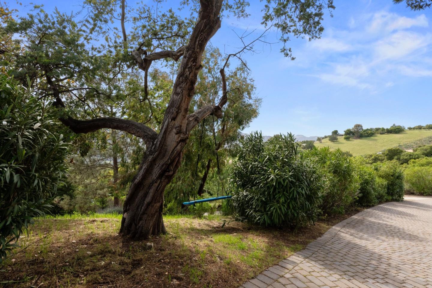 Detail Gallery Image 76 of 100 For 31475 via Las Rosas, Carmel Valley,  CA 93924 - 3 Beds | 2/1 Baths