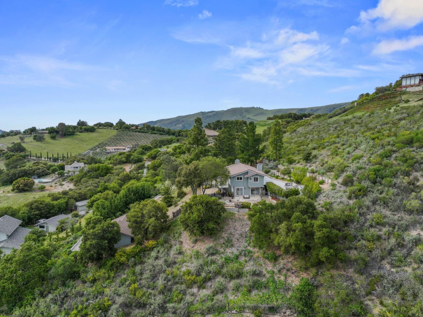 Detail Gallery Image 82 of 100 For 31475 via Las Rosas, Carmel Valley,  CA 93924 - 3 Beds | 2/1 Baths